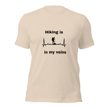 Hiking T-shirt "Hiking is in my veins" - Unisex t-shirt